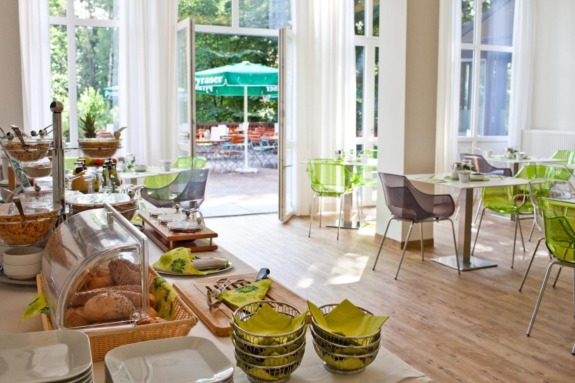 Hotel Restaurant Anders Schwarzenbruck Bagian luar foto