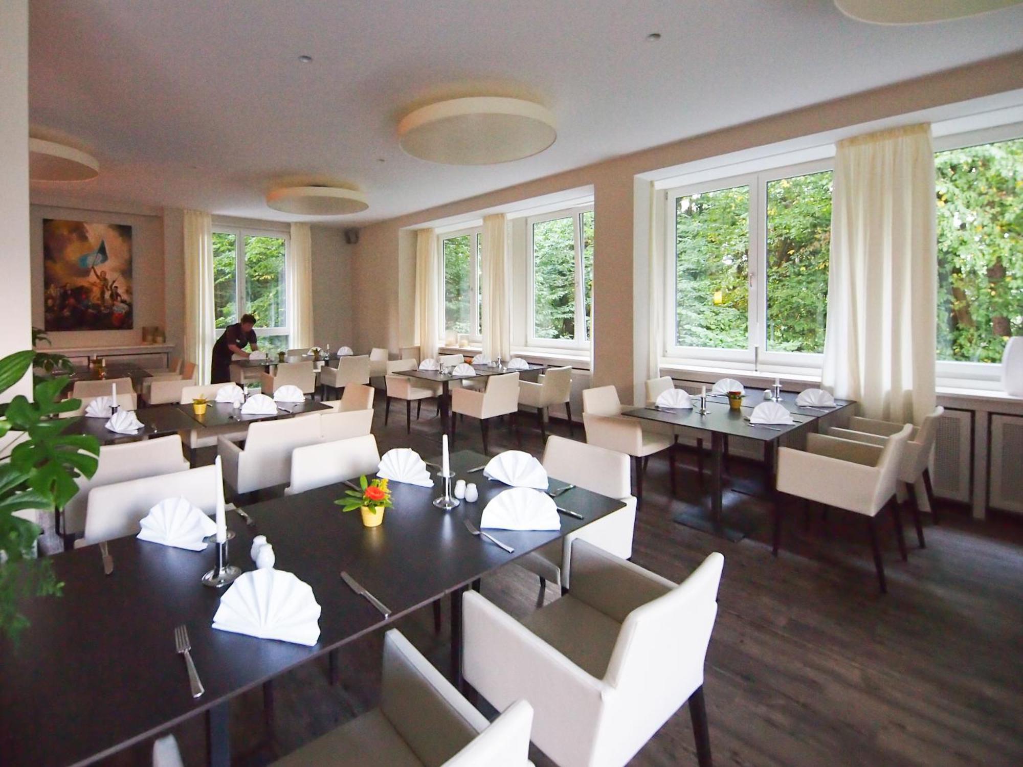 Hotel Restaurant Anders Schwarzenbruck Bagian luar foto
